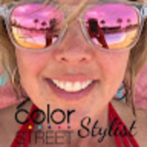 Meet your Posher, Lori